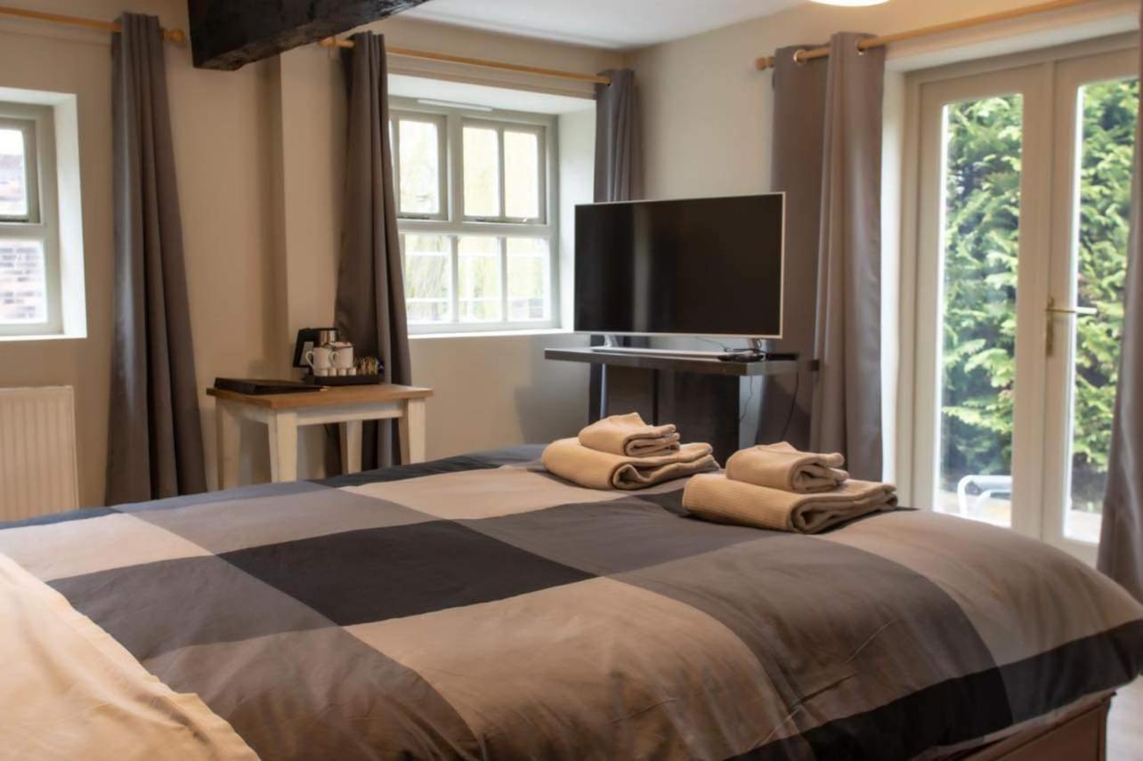 The Mill 3*